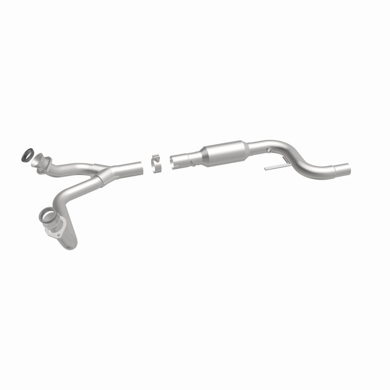 Magnaflow 00-02 Chevrolet Camaro 3.8L Direct Fit Converter Magnaflow Catalytic Converter Direct Fit