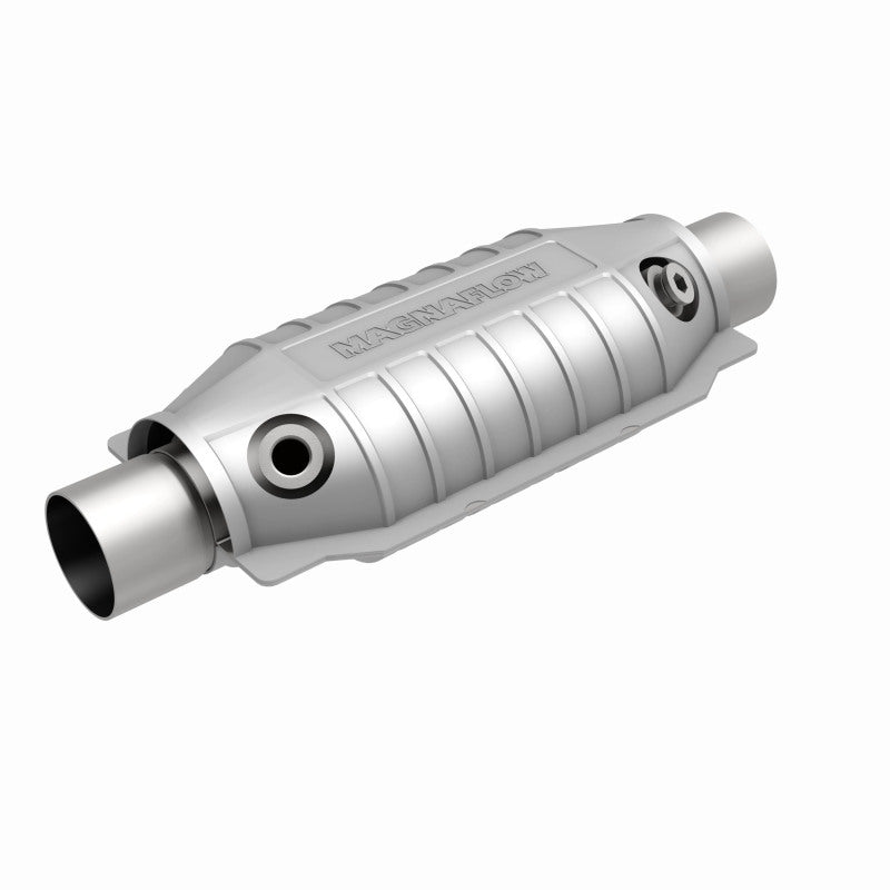 MagnaFlow Universal Catalytic Converter 2.50inch w/ dual O2 Magnaflow Catalytic Converter Universal
