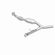 MagnaFlow Direct Fit Catalytic Converter 04-05 Ford F-150 5.4L P/S 2WD (Excl 04 Heritage Edition) Magnaflow Catalytic Converter Direct Fit