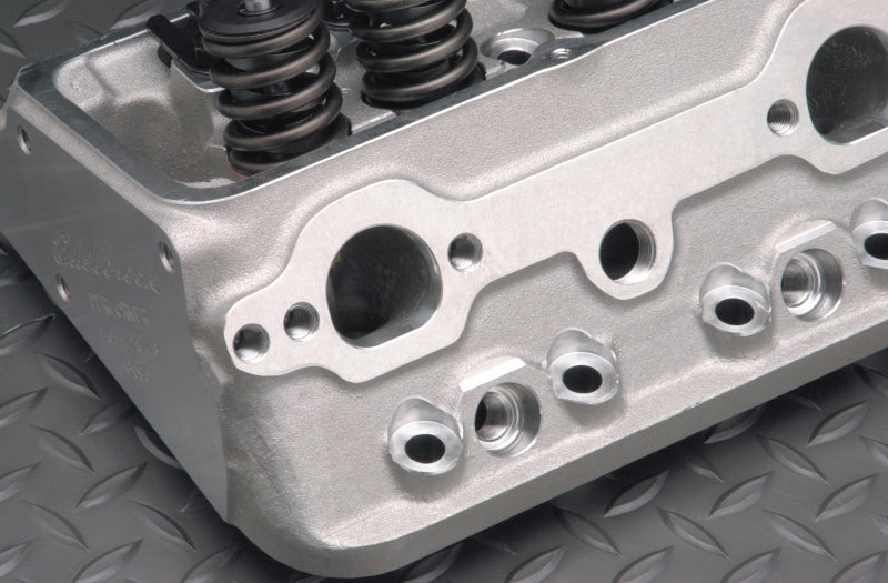 Edelbrock Single Perf SBC 70cc Head Comp Edelbrock Heads