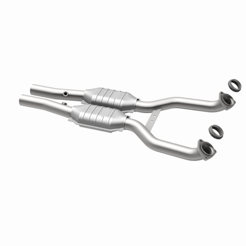 MagnaFlow 97-99 Chevrolet Corvette 5.7L Direct Fit Converter Magnaflow Catalytic Converter Direct Fit