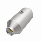 MagnaFlow MagnaFlow 2.5 in. OEM Grade Federal / EPA Compliant Universal Catalytic Converter Magnaflow Catalytic Converter Direct Fit