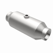 MagnaFlow 3.00 1/O2 CA 4in. Spun Universal Converter Magnaflow Catalytic Converter Universal