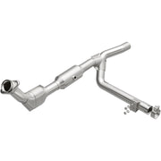 Magnaflow 01-03 Ford F150 XL/XLT V6 4.2L OEM Grade / EPA Compliant Direct-Fit Catalytic Converter Magnaflow Catalytic Converter Direct Fit