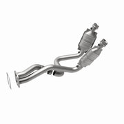 Magnaflow 2005 Ford F-250 Super Duty 6.8L Direct Fit Converter Magnaflow Catalytic Converter Direct Fit