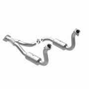 MagnaFlow 08-10 Ford F-350 Super Duty 6.8L Direct Fit Converter Magnaflow Catalytic Converter Direct Fit
