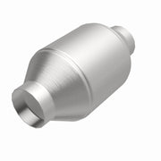 MagnaFlow Universal Catalytic Converter 5inch Spun Met. 2.5inch C/C Magnaflow Catalytic Converter Universal