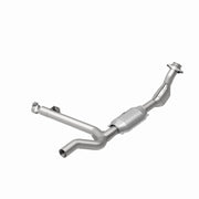 MagnaFlow Direct Fit Catalytic Converter 99-00 F-150 4.2L V6 2WD P/ Magnaflow Catalytic Converter Direct Fit