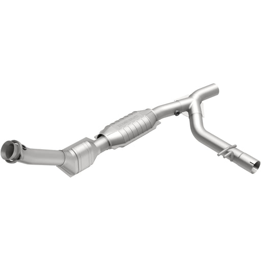 MagnaFlow Direct Fit Catalytic Converter 99-00 Ford Trucks 5.4L Magnaflow Catalytic Converter Direct Fit