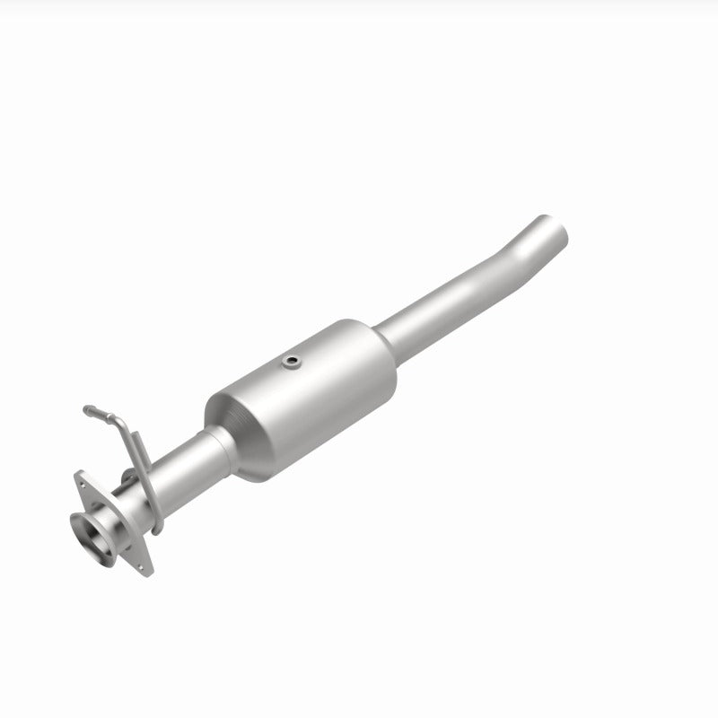 MagnaFlow 16-19 Ford F-650 V10 6.8L Underbody Direct Fit Catalytic Converter Magnaflow Catalytic Converter Direct Fit