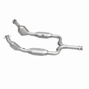 MagnaFlow Direct Fit Catalytic Converter 99/01-03 Ford Mustang 3.8L Magnaflow Catalytic Converter Direct Fit
