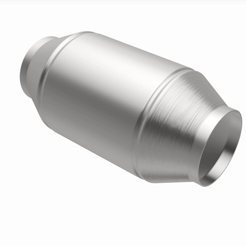 MagnaFlow Conv Universal 2.50 inch C/C CA Pre-OBDII