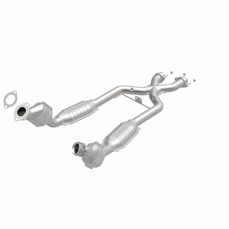 MagnaFlow Conv DF 96-98 Ford Mustang 4.6L Magnaflow Catalytic Converter Direct Fit