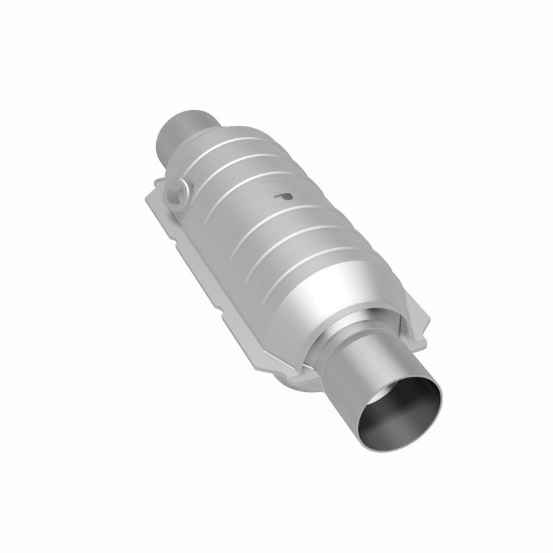 MagnaFlow Universal Catalytic Converter 2.25 HM Angled O2 Magnaflow Catalytic Converter Universal