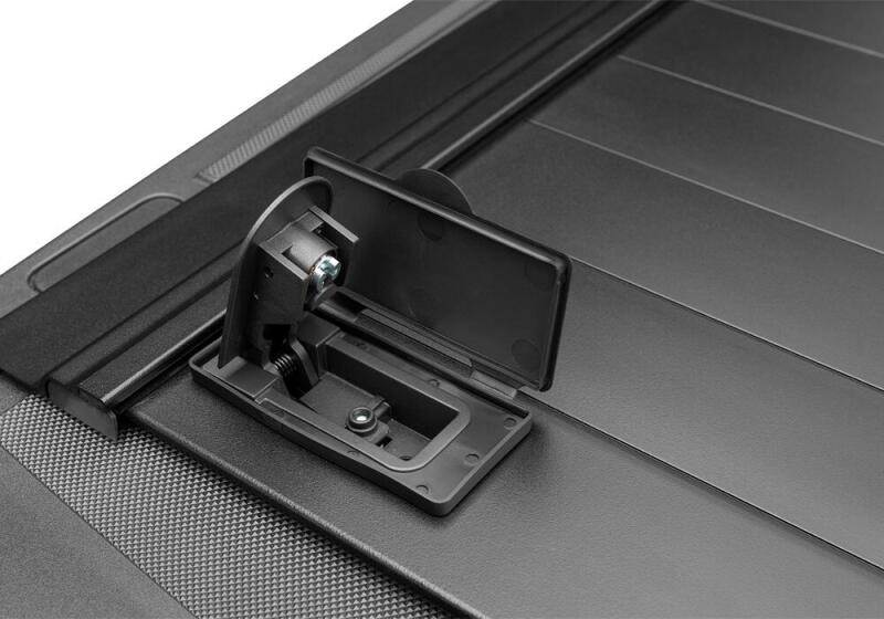 Retrax 15-up F-150 Super Crew & Super Cab 5.5ft Bed RetraxPRO MX Retrax Retractable Bed Covers
