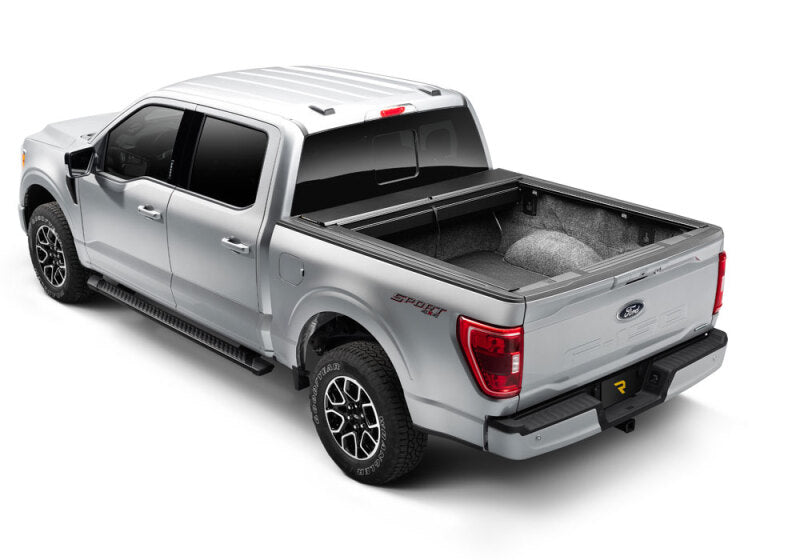 Roll-N-Lock 17-19 Ford F-250/F-350 Super Duty SB 80-3/8in A-Series Retractable Tonneau Cover Roll-N-Lock Tonneau Covers - Retractable