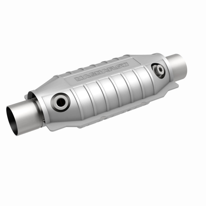 MagnaFlow Universal Catalytic Converter 2.50inch w/ dual O2 Magnaflow Catalytic Converter Universal