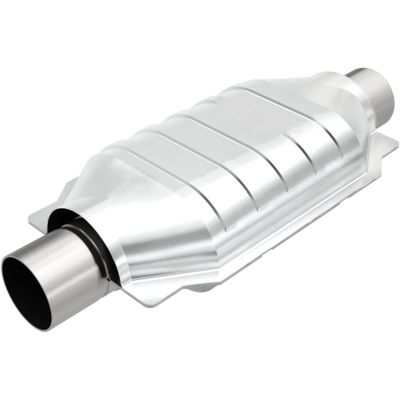 MagnaFlow Univ Cat Conv 3in Inlet/Outlet Center/Center Oval 12in Body L x 7in W x 16in Overall L Magnaflow Catalytic Converter Universal