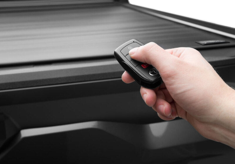 Retrax 21-23 Ford F-150 SuperCrew/Super Cab/Reg Cab 6.5ft. Bed Retrax EQ Retrax Retractable Bed Covers