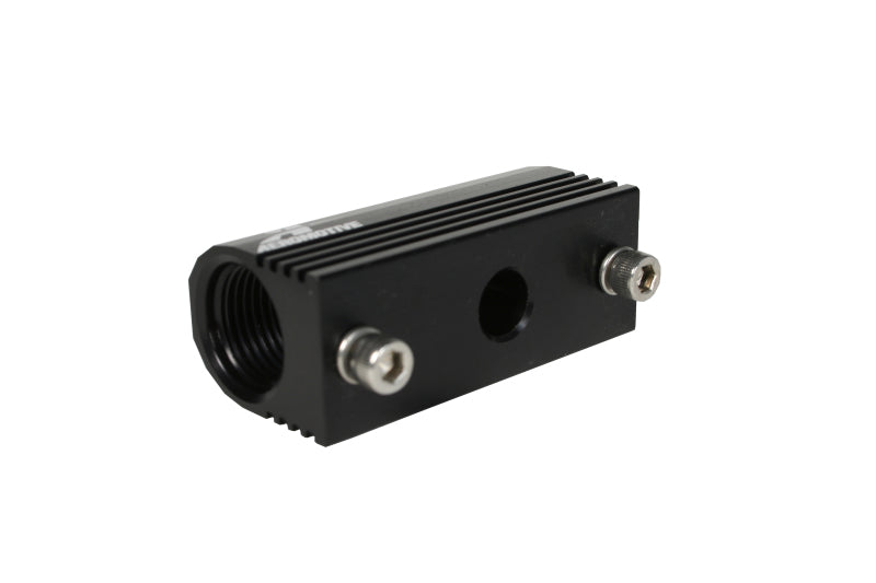 Aeromotive 96-04 Ford 4.6 L Fuel Rail Pressure Sensor Adapter Log (-08 AN inlet / outlet) Aeromotive Fuel Manifolds