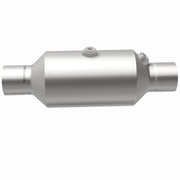 MagnaFlow 2.25 w/dual O2 5in. Spun Universal Converter Magnaflow Catalytic Converter Universal