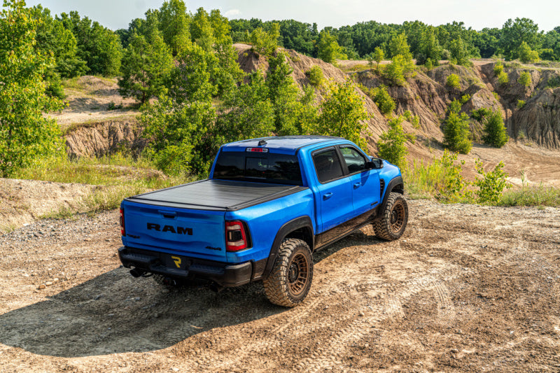 Retrax 15-22 Ford F-150 Super Crew/Super Cab & F-150 Lightning (5.5ft. Bed) Retrax IX Retrax Retractable Bed Covers