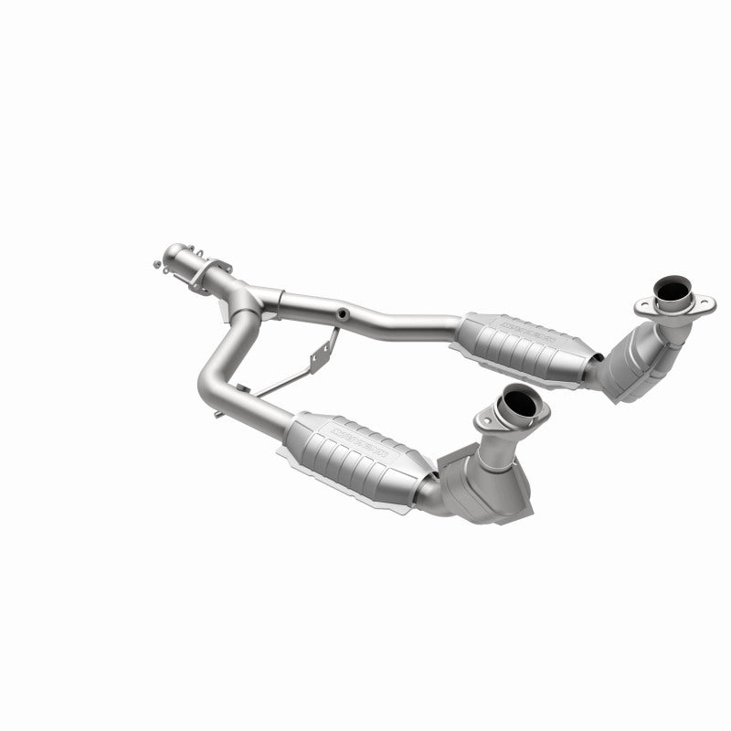 MagnaFlow Direct Fit Catalytic Converter 96-98 Ford Mustang 3.8L Magnaflow Catalytic Converter Direct Fit