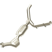 MagnaFlow Direct Fit Catalytic Converter 97-98 Ford F-150 4.6L Magnaflow Catalytic Converter Direct Fit