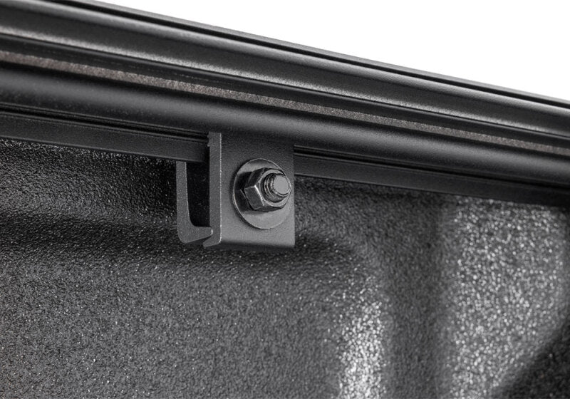 BAK 21-24 Ford F-150 5.7ft. Bed BAKFlip Revolver X4ts