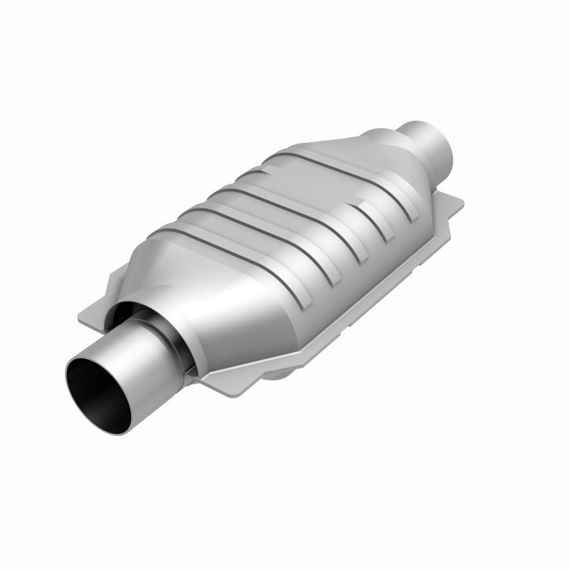 MagnaFlow Univ Cat Conv 3in Inlet/Outlet Center/Center Oval 12in Body L x 7in W x 16in Overall L Magnaflow Catalytic Converter Universal