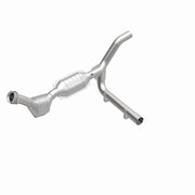 MagnaFlow Direct Fit Catalytic Converter 97-98 Ford F-150 4.6L Magnaflow Catalytic Converter Direct Fit