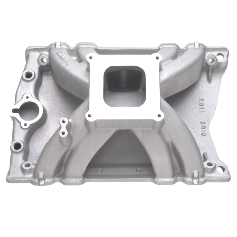 Edelbrock Manifold Victor Olds w/ Standard Square-Bore Flange Edelbrock Intake Manifolds