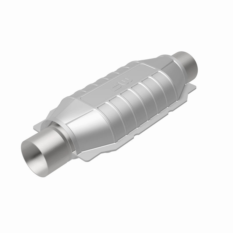 MagnaFlow Universal Catalytic Converter 2.25in Inlet/Outlet Center/Center Oval Rear (California) Magnaflow Catalytic Converter Universal