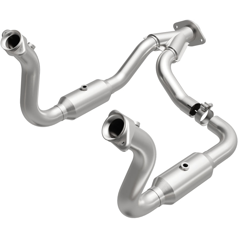 Magnaflow 08-10 Ford F-250 Super Duty 5.4L Direct Fit Converter Magnaflow Catalytic Converter Direct Fit