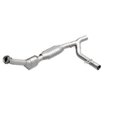 MagnaFlow Direct Fit Catalytic Converter 97-98 Expedition-Navigator Magnaflow Catalytic Converter Direct Fit