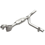 MagnaFlow Direct Fit Catalytic Converter 01 Ford Trucks 4.6L Magnaflow Catalytic Converter Direct Fit