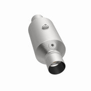 MagnaFlow 2.25 w/dual O2 5in. Spun Universal Converter Magnaflow Catalytic Converter Universal