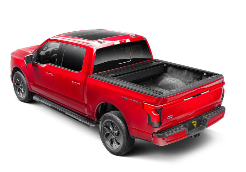 Retrax 21-22 Ford F-150 Super Crew/Super Cab (Incl. 2022 Lightning) 5.5ft Bed RetraxPRO MX Retrax Retractable Bed Covers