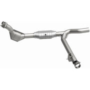 MagnaFlow Direct Fit Catalytic Converter 99-00 F-150 4.2L V6 2WD P/ Magnaflow Catalytic Converter Direct Fit