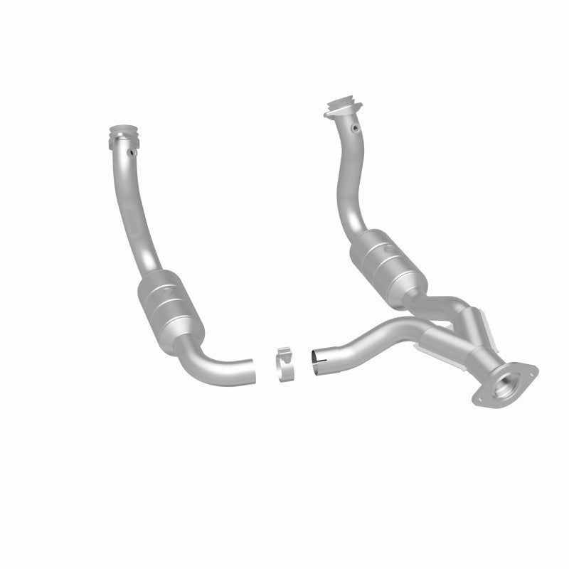 MagnaFlow 08-10 Ford F-350 Super Duty 6.8L Direct Fit Converter Magnaflow Catalytic Converter Direct Fit