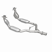MagnaFlow Direct Fit Catalytic Converter 96-98 Ford Mustang 3.8L Magnaflow Catalytic Converter Direct Fit