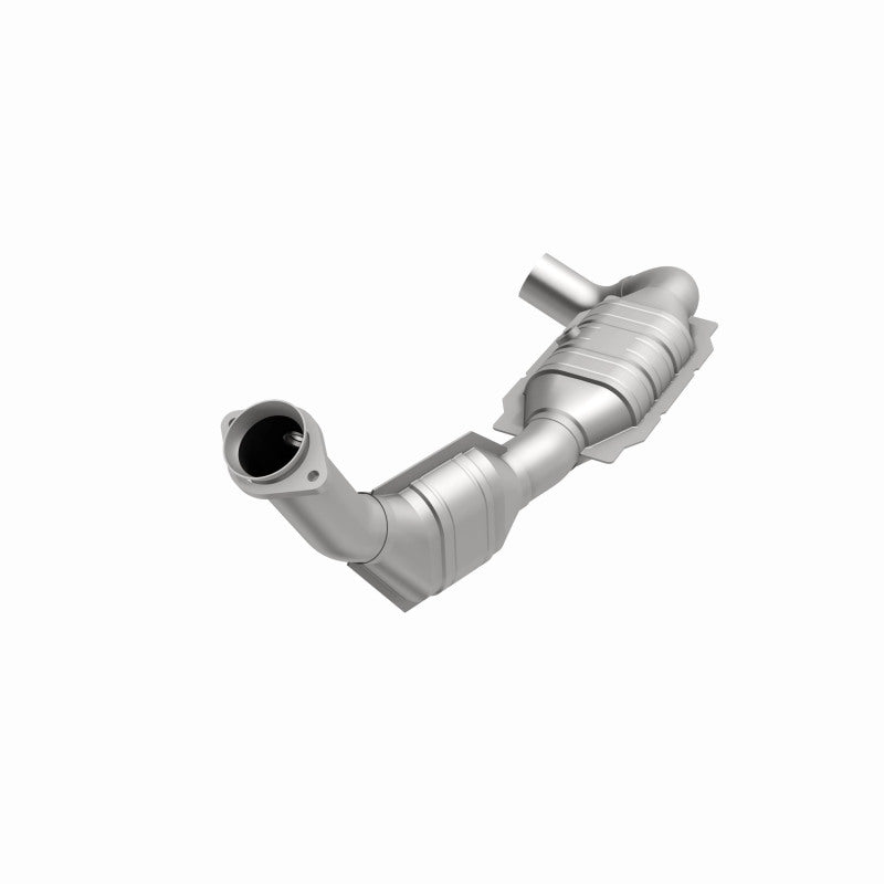MagnaFlow Conv DF 01 Ford Trucks 4.6L Magnaflow Catalytic Converter Direct Fit