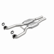 MagnaFlow 97-99 Chevrolet Corvette 5.7L Direct Fit Converter Magnaflow Catalytic Converter Direct Fit