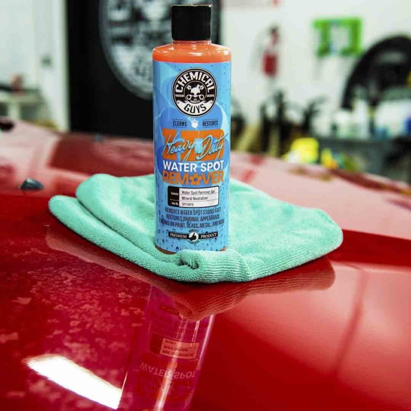 Chemical Guys Heavy Duty Water Spot Remover - 16oz Chemical Guys Surface Cleaners