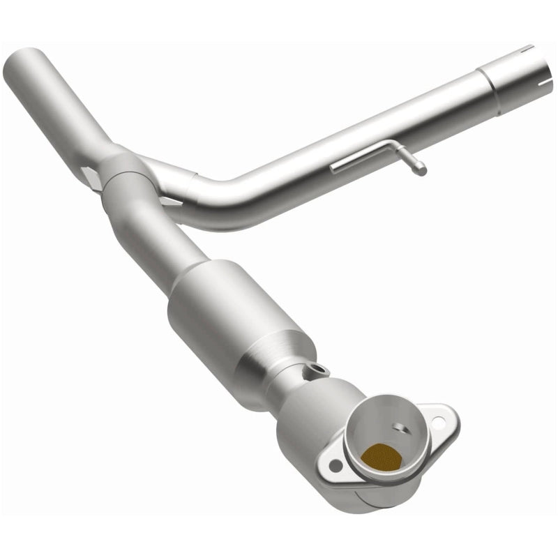 Magnaflow 2004 Ford F-150 5.4L Direct Fit Converter Magnaflow Catalytic Converter Direct Fit
