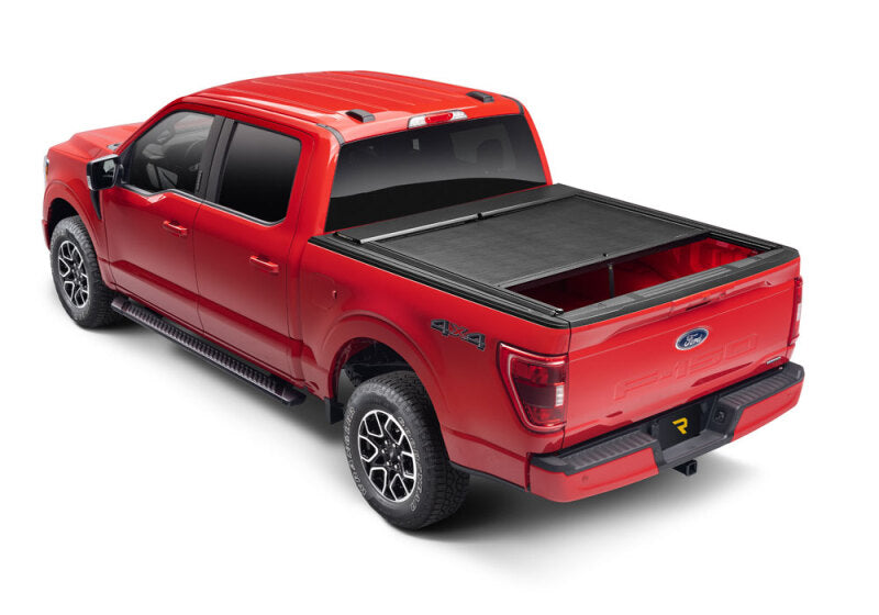 Roll-N-Lock 21-22 Ford F150 (w/o OE Cargo Tracks - 67.1in Bed) M-Series XT Retractable Tonneau Cover Roll-N-Lock Tonneau Covers - Retractable