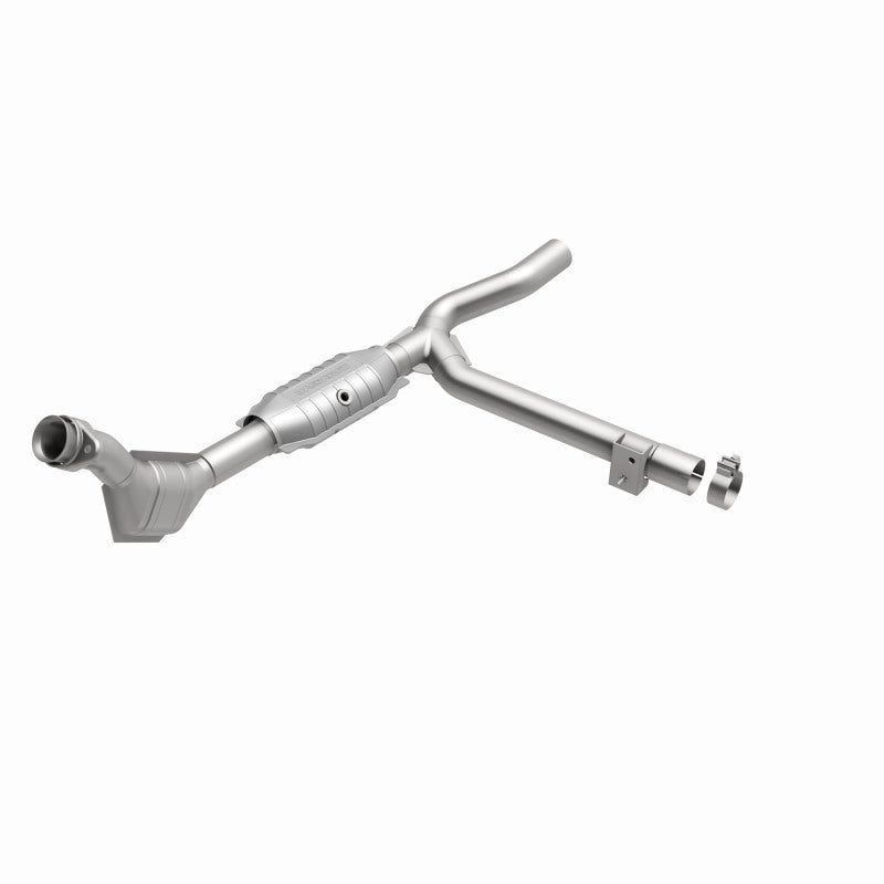 MagnaFlow Direct Fit Catalytic Converter 99-00 Ford F-150 4.2L 50S Magnaflow Catalytic Converter Direct Fit