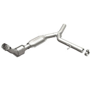 MagnaFlow Direct Fit Catalytic Converter 04-05 Ford F-150 5.4L P/S 2WD (Excl 04 Heritage Edition) Magnaflow Catalytic Converter Direct Fit