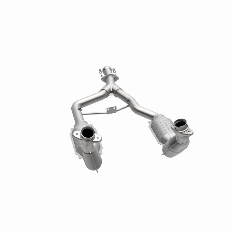 MagnaFlow Direct Fit Catalytic Converter 96-98 Ford Mustang 3.8L Magnaflow Catalytic Converter Direct Fit