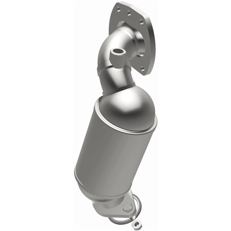 MagnaFlow 17-20 Toyota Sienna / 16-19 Lexus RX350 V6 3.5L Direct Fit Catalytic Converter 13.75in L